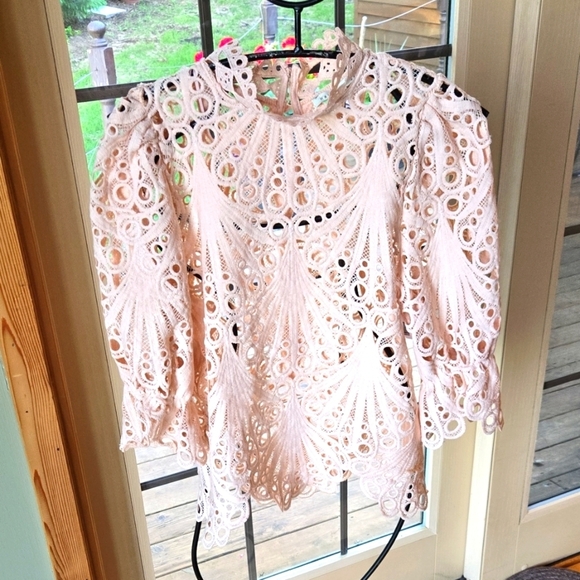 Haute Monde Soft Pink Scalloped Puff Sleeve Lined Sz. S Blouse - Picture 1 of 12